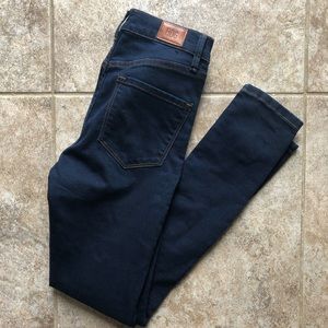 Urban outfitters skinny jeans super high rise